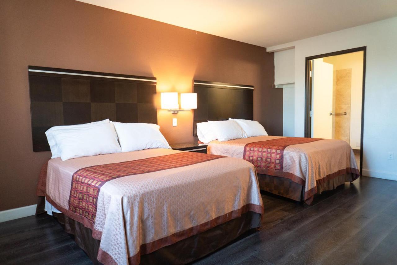 Maywood Inn Eksteriør billede
